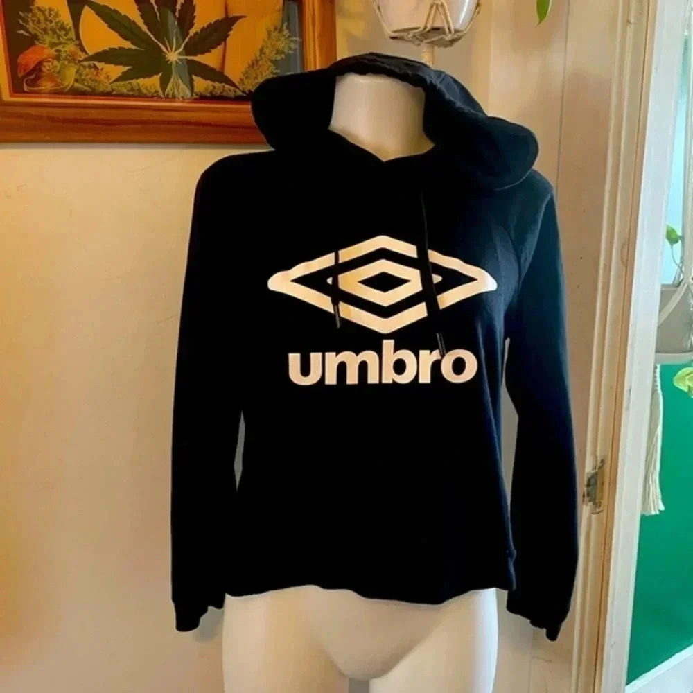 Black Umbro Hooded Sweatshirt Women’s Size Medium EUC!‎